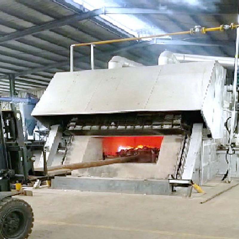 Rectangular aluminum melting furnace
